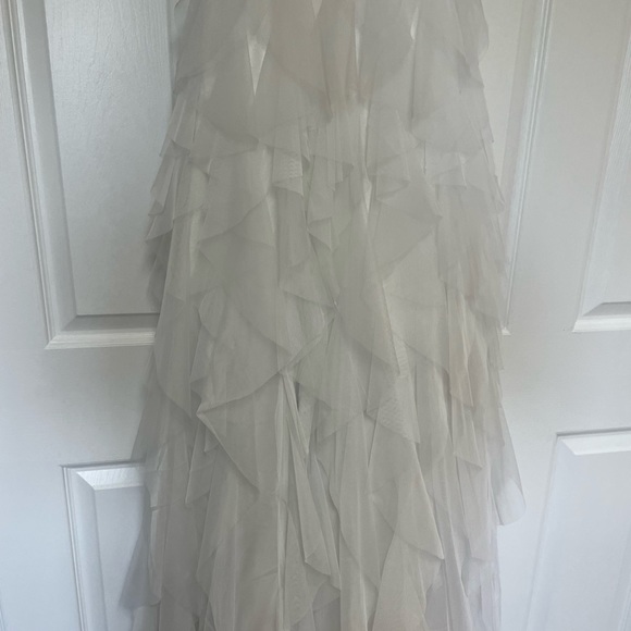 Never woren. Wedding, homecoming, prom dress - Picture 5 of 6